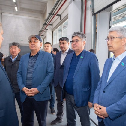 Депутаты Комитета Сената по финансам и бюджету посетили филиал – завод “Astana-Nan Chemicals” ТОО “Астана-Нан”